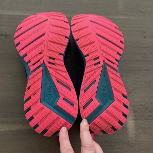 Women’s Brooks Revel 5 Size US 11 - Picture 4 of 4